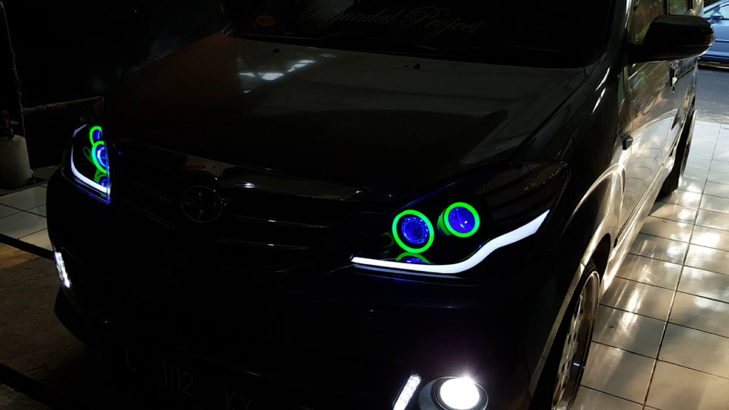 Toyota avanza headlights total custom